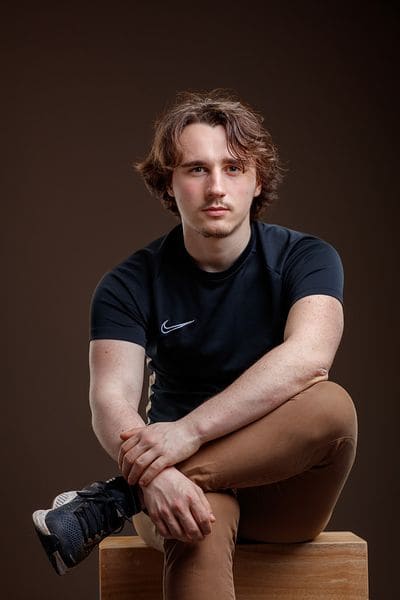 Charles-2023-04-23-184317
